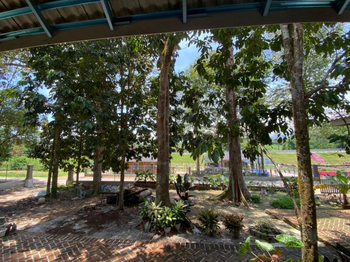 Homestay Dusun Ana Balun Slim River Εξωτερικό φωτογραφία