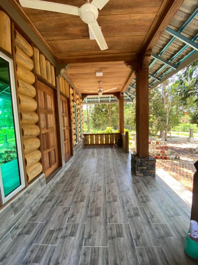 Homestay Dusun Ana Balun Slim River Εξωτερικό φωτογραφία